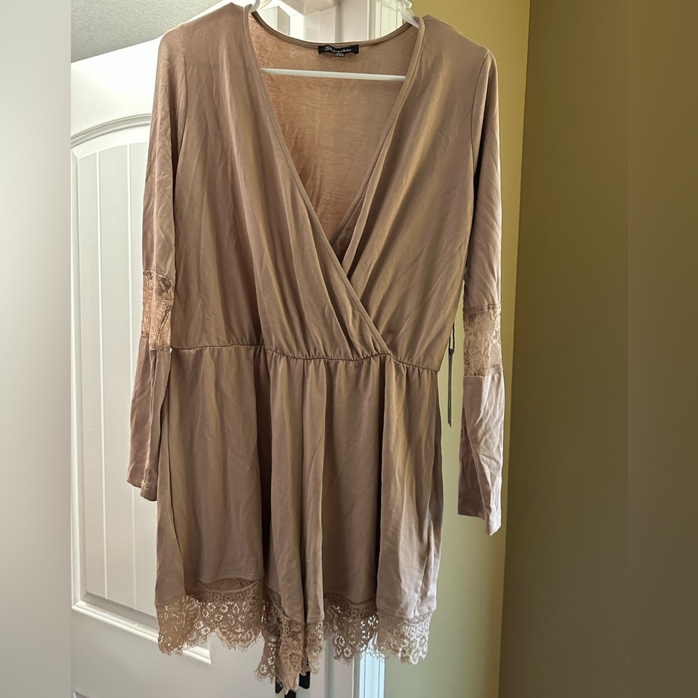 Lace romper